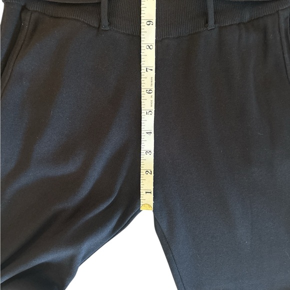 ZARA Women’s Black Heavy Knit Joggers
Size S - Picture 8 of 9